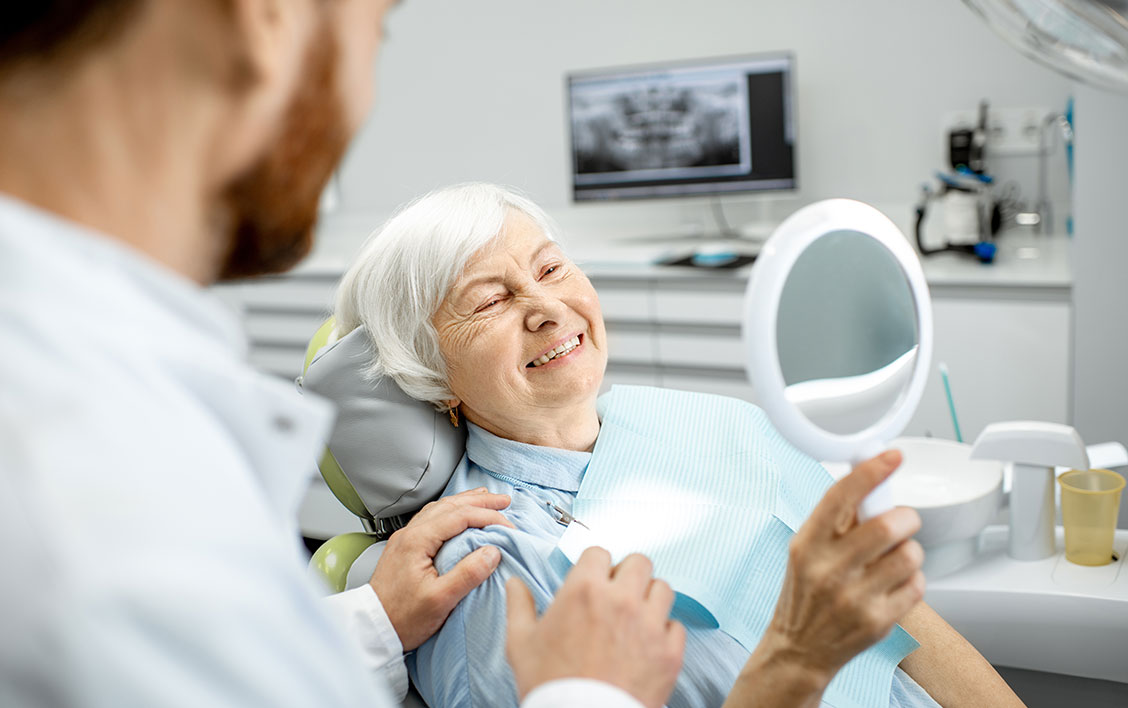 Zahnersatz Kosten durch Zahnzusatzversicherung senken lassen